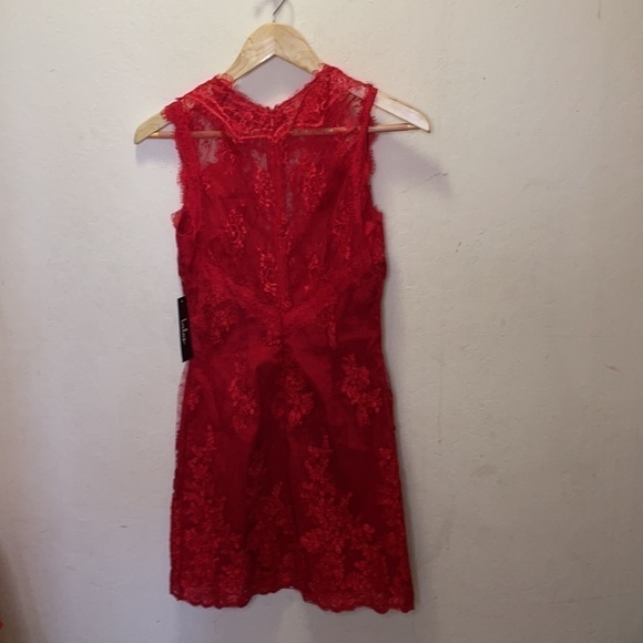 Lulu’s Until We Meet Again Red Lace Embroidered Mini Dress Size Small NWT - Picture 6 of 10